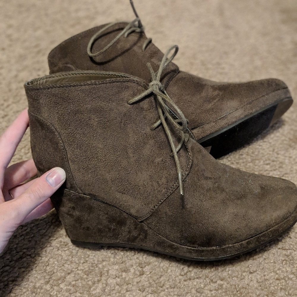 Brown wedge boots
